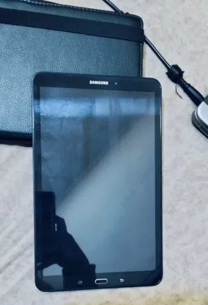 تاب A6  بحاله جيده جدا