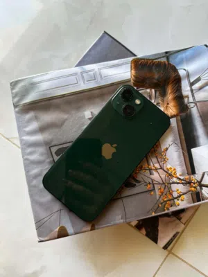 Apple iPhone 13 128 GB in Tripoli