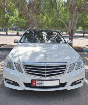 Mercedes-Benz 2010 E350 Avantgarde in excellent condition مرسيدس بنز 2010 E350 Avantgarde