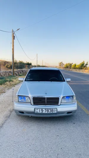 Used Mercedes Benz C-Class in Mafraq