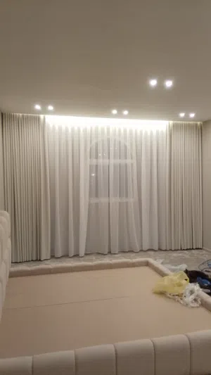 ستائر وايفي