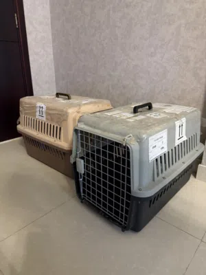 قفصين حامل للحيوانات الأليفة pet travel carriers