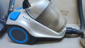 مكنسة كهربائية من نوع Hoover Power 7