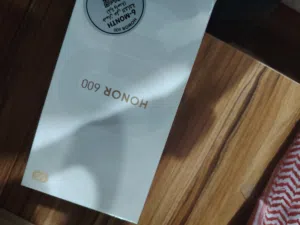 honor 600 ram12, 256gb