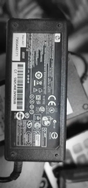 شاحن لابتوب HP بقوه 65وات