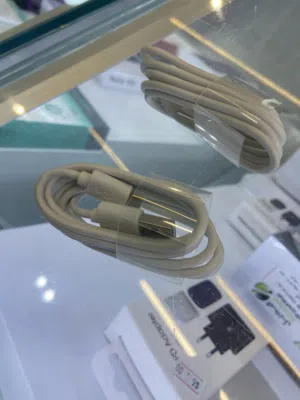 كوابل مايكرو اصلي. كميه 25 ألف  البيع بسعر اقل من الصين