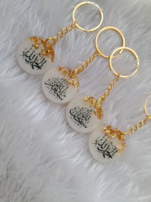 ميداليات ريزن مخصصة بالأسماء