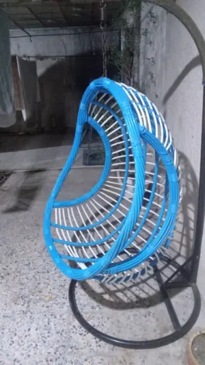 مرجوحه مع مقعد