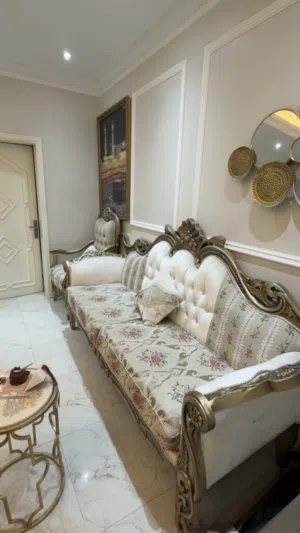 طقم كنب وكراسي للصالة Sofas and Chairs