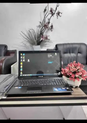 لاب توب ايسر بحالة ممتازة جدا