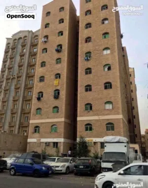 مطلوب شخص محترم وجه بحري مشاركة سكن بالفروانيه من 25 /6 ق1