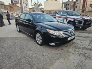 تويوتا افالون 2012