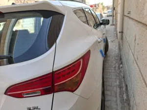 Used Hyundai Santa Fe in Basra