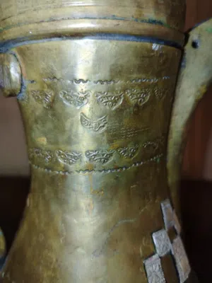 دلة تحفة قديمة للبيع جميلة