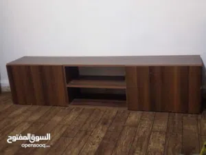 ديكور تلفزيون رفوف ارضية بحالة ممتازة
