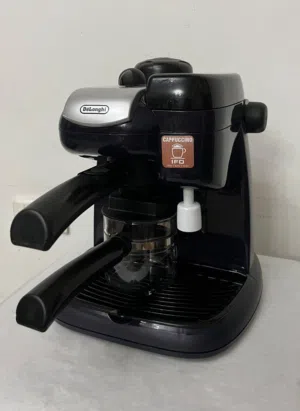 Delonghi Coffee Maker.