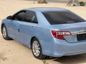 تويوتا كامري XLE 2014 للبيع الله يبارك السياره وقم واحد