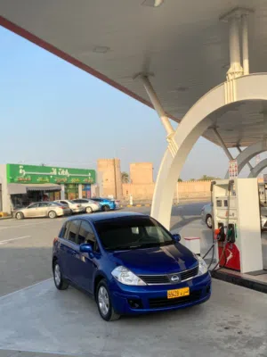 نيسان فيرسا تابع الوصف ضروري