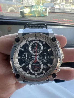 ساعة BULOVA