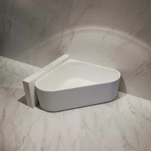 للبيع حوض استحمام (غير مستخدم)  من شركة بيلا