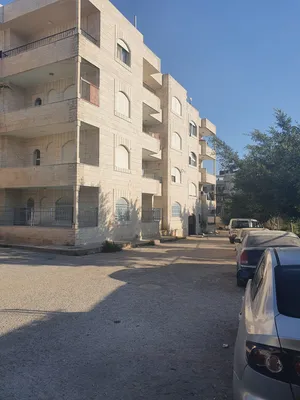 150 m2 2 Bedrooms Apartments for Sale in Jerusalem Al-Ram