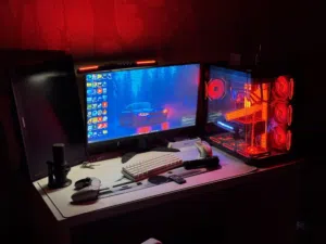 تجميعة الـ high end جيل جديد (ddr5) بكرت 4070 ti super ومعالج i7 الجيل 12 بكرت مدمج.