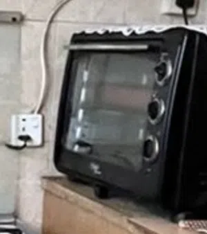 فرن كهرباء بحاله جيده