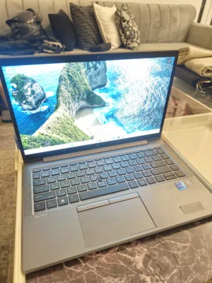 HP ZBook Firefly 14 G8 Mobile Workstation