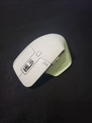 للبيع ماوس logitech لا سلكي
