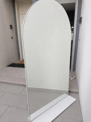 Luxury mirror