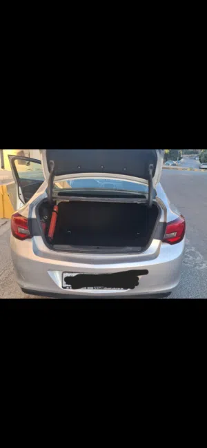 Used Opel Astra in Amman