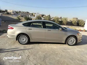 2015  فحص كامل  SE ترخيص جديد كلين