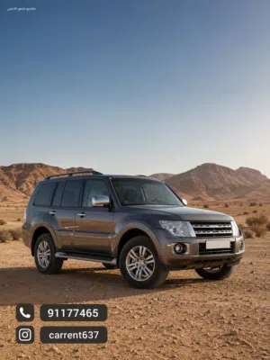 Sedan Toyota in Muscat