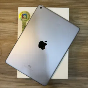 Apple iPad 6 128 GB in Basra