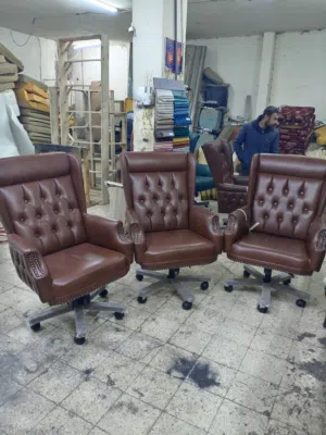 كرسي مديرجلد الماني  فخم بافضل الاسعار ومتوفر لدينا اطقم كنب مميزة بافضل الاسعار من المصنع مباشررة