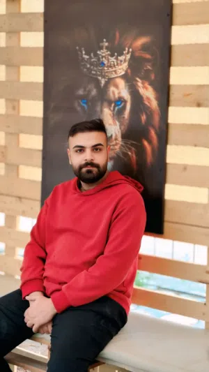 مصطفى رعد 