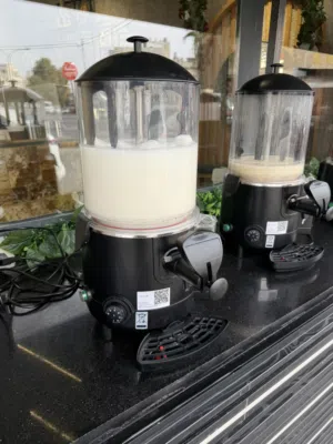 ماكينة شوكولاتة ساخنة Carpigiani إيطالية – استعمال شهر فقط