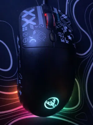 ماوس شبه جديد بلوتوث 2.4GHZ و وصله موديل:T90