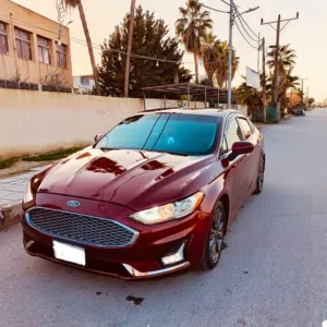 فورد فيوجن للبيع
