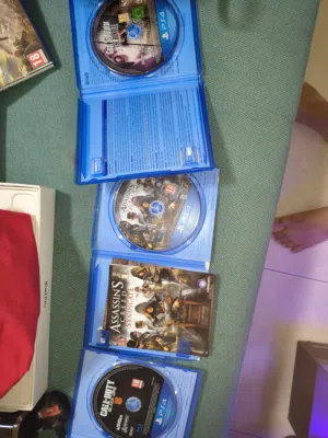 3 used PS4 games working