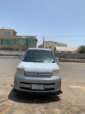 تويوتا فوكسي 2006