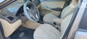 سيارة كتير نظيفة على الفحص زجاج ملون شركة  بطارية جديدة