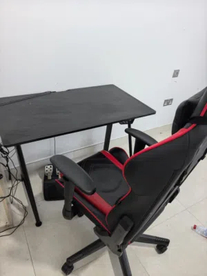 Gaming chair with table