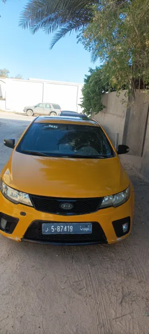 كيا سيراتو تاكسي اقرا الوصف كويس قبل الاتصال