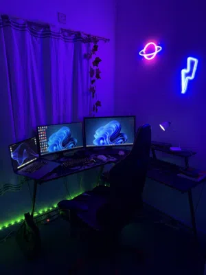 Full gaming and work setup MacBook Pro and PC setup