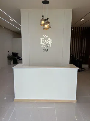 صالون رجالي للبيع في ولاية ابراء
