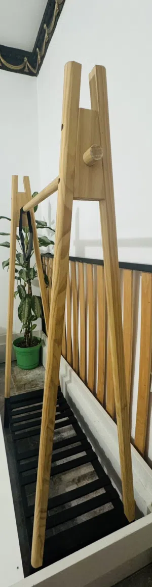 Clothes rack