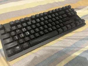 RAZER HUNTSMAN GAMING KEYBOARD