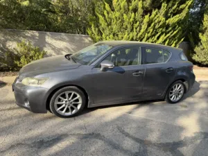 Lexus CT 200 2012