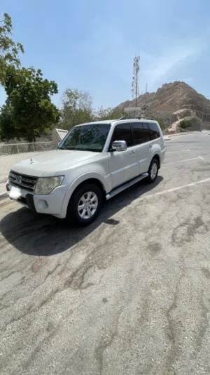 Mitsubishi Pajero for Sale